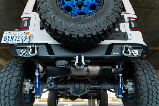 FS-7 Series Rear Bumper installed on the 2018-2023 Jeep Wrangler JL