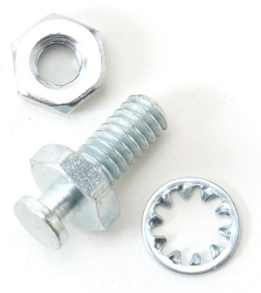 8018 EDELBROCK