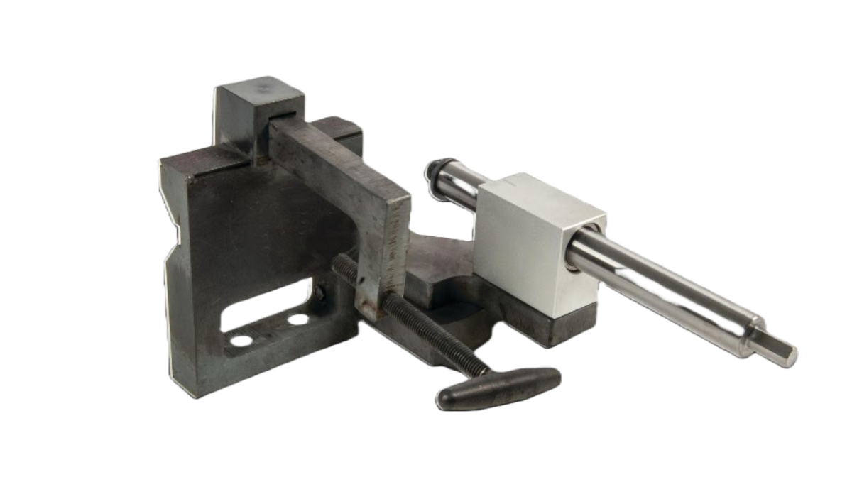 Granatelli Heavy-Duty Adjustable Tubing Notcher – 3/4 to 3-Inch OD – 540110