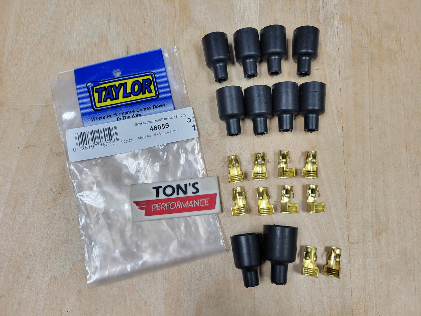 Taylor Cable 46059 Distributor Boot & Terminal Kit Straight Black Female Socket