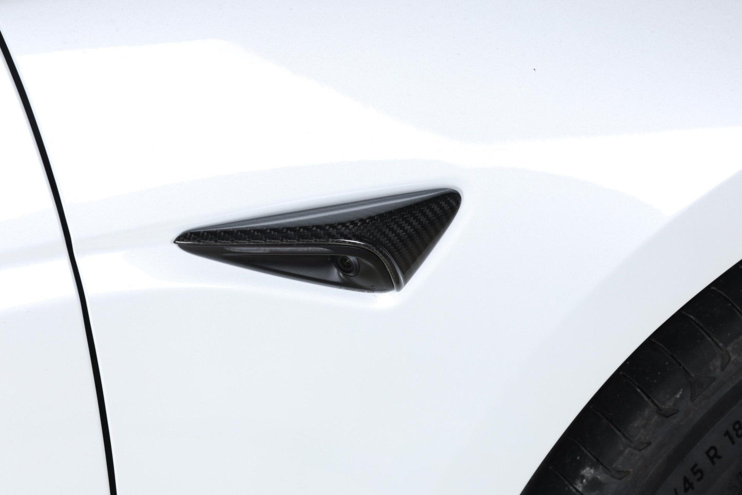 Dry Carbon Fiber All-Inclusive HW4.0 Version Camera Cover for Tesla Model 3 Highland (Gloss)