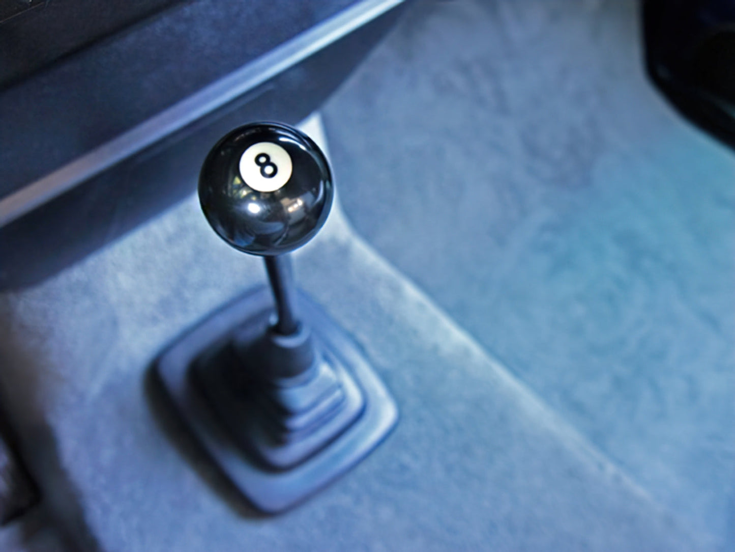 8-Ball Shift Knob