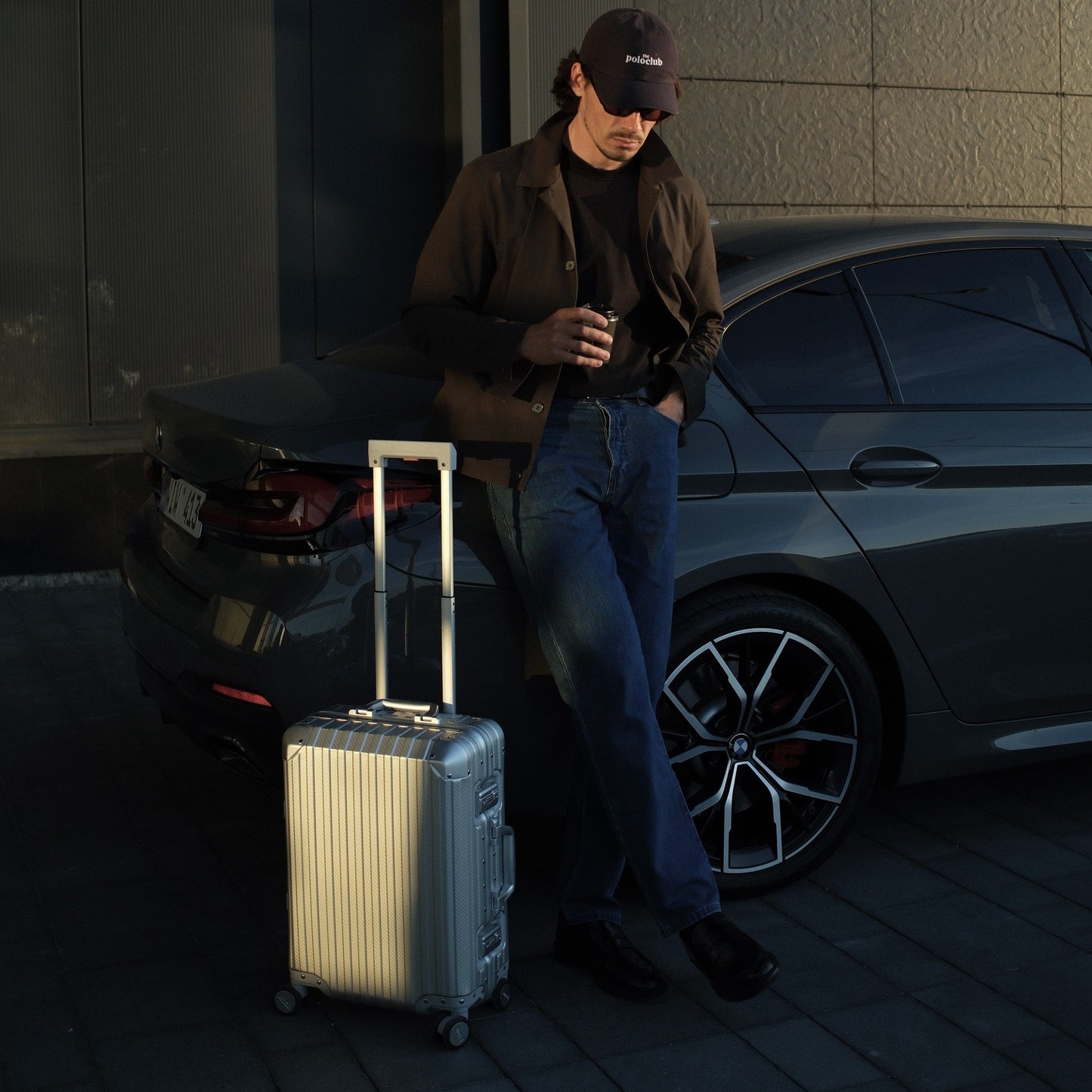 TREVA Aluminum Suitcase Silver