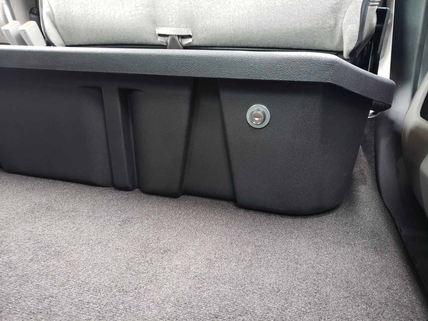 DU-HA 10307 Chevrolet/GMC Lockbox - Underseat Storage Console Organizer And Gun Case With Lockable Lid - Black