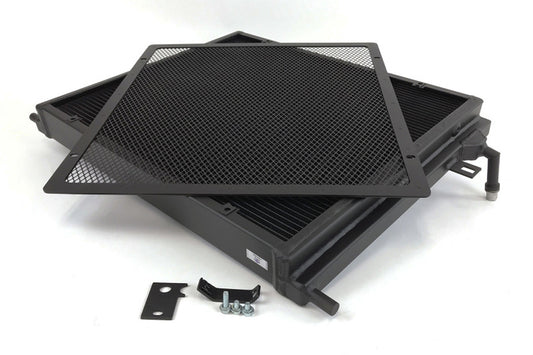 CSF Cooling Racing BMW F8X M3/M4 Front Mount Heat Exchanger W/ Rock Guard - Black 8075V