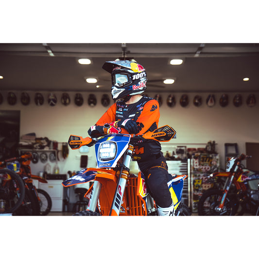 RIGID Industries Adapt XE Extreme Enduro Ready To Ride Moto Kit Includes LED Light With 3 Lighting Zones And GPS Module Amber Light Cover Black Number Plate Wire Harness 3 Position Kill Switch And Mounting Kit 300416