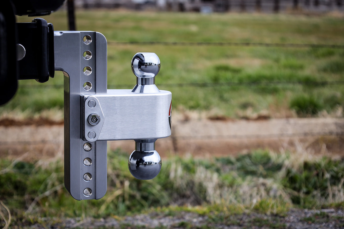 Weigh Safe Turnover Ball 8" Drop Hitch With 2.5" Shank CTB8-2.5