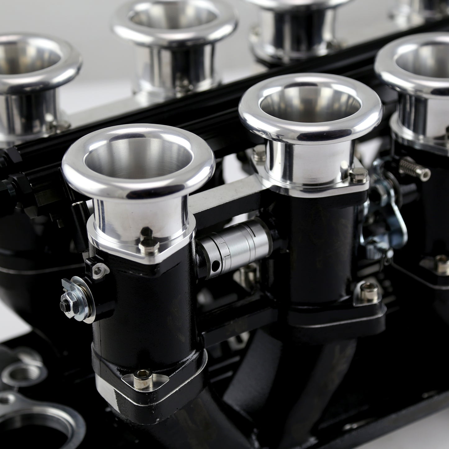 Speedmaster 1-148-004 Fits Chevy SBC 350 Downdraft EFI Stack Intake Manifold System Complete Black