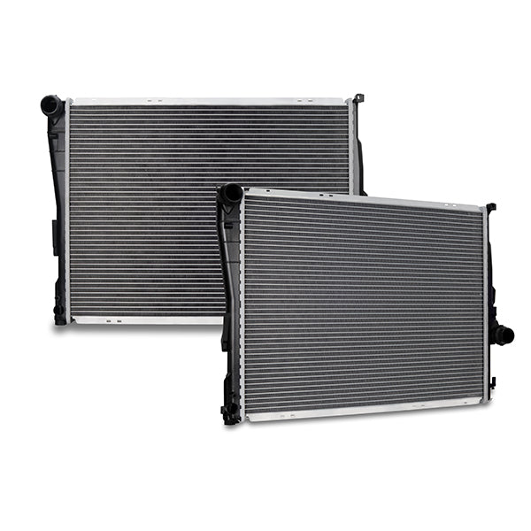 Mishimoto 2001-2005 BMW 320i 2.2L Replacement Radiator R2636-MT