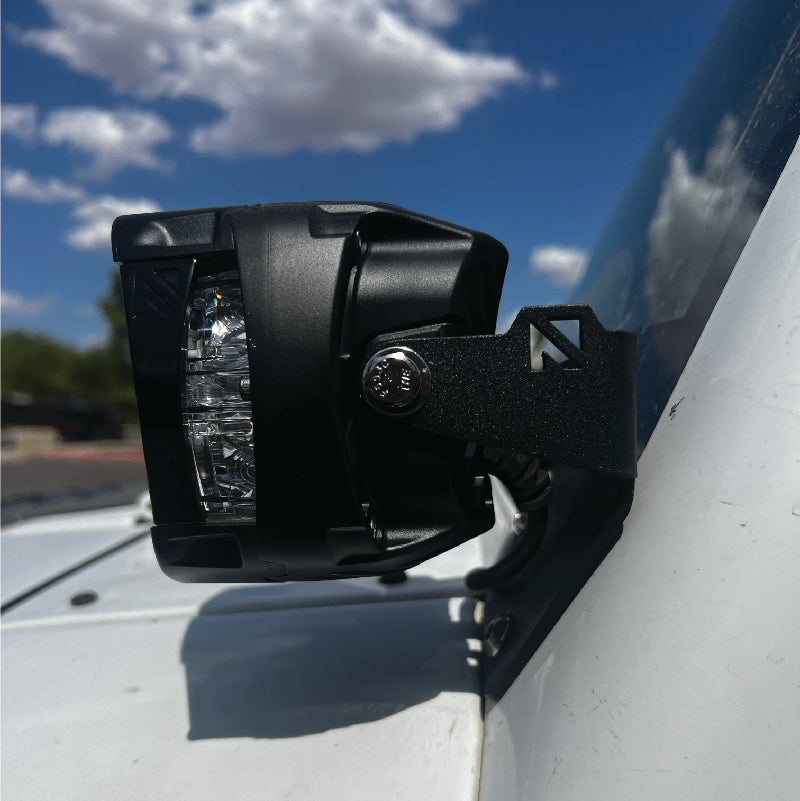 NACHO - V3JK2 - Jeep JK A Pillar / Ditch Mount For Quatro