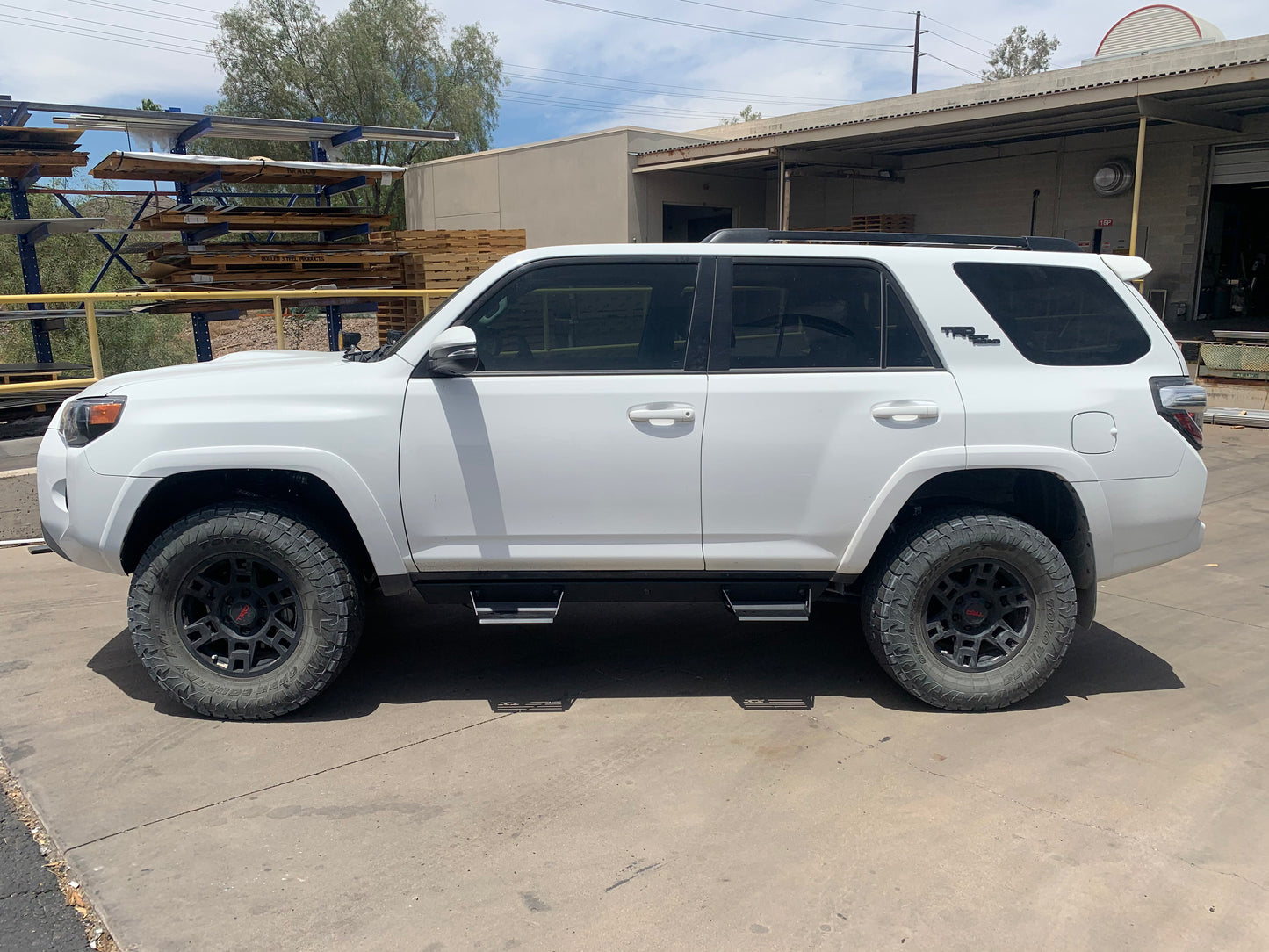 ICI Side Steps; 840121412876; 2010 - 2021 Toyota 4Runner; Alumilite Series; aftermarket truck side step nerfbars