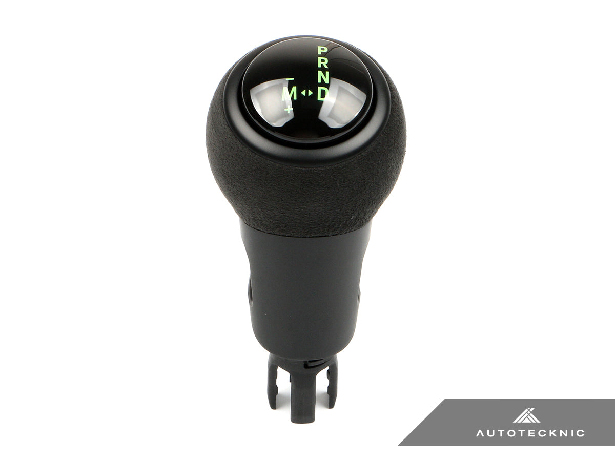 AutoTecknic GT4-Inspired Shift Knob - Porsche Macan (95B) 2015-2024