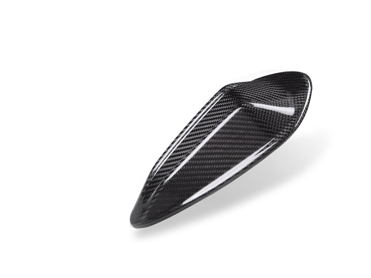 AutoTecknic Dry Carbon Roof Antenna Cover - G09 XM