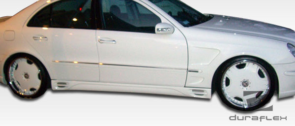 Extreme Dimensions Duraflex LR-S Fender Compatible With 2003-2009 Mercedes E Class - 2 Piece - 103746