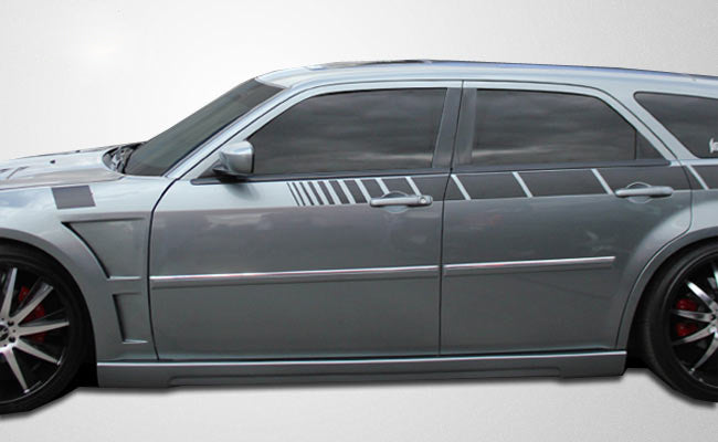 Couture Luxe Side Skirts Compatible With 2005-08 Dodge Magnum - 2 Piece - 104809