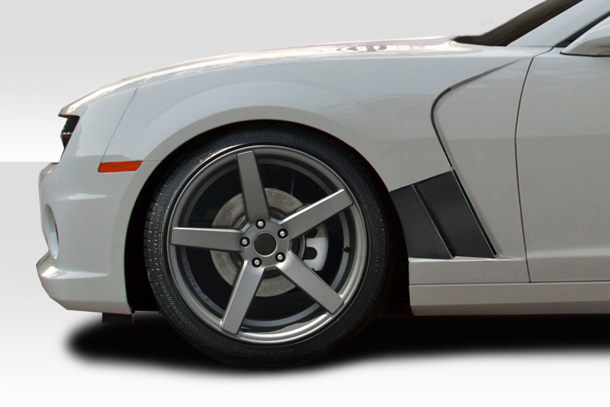 Extreme Dimensions Duraflex AM-S Front Fenders Compatible With 2010-2015 Chevrolet Camaro - 2 Piece - 117037