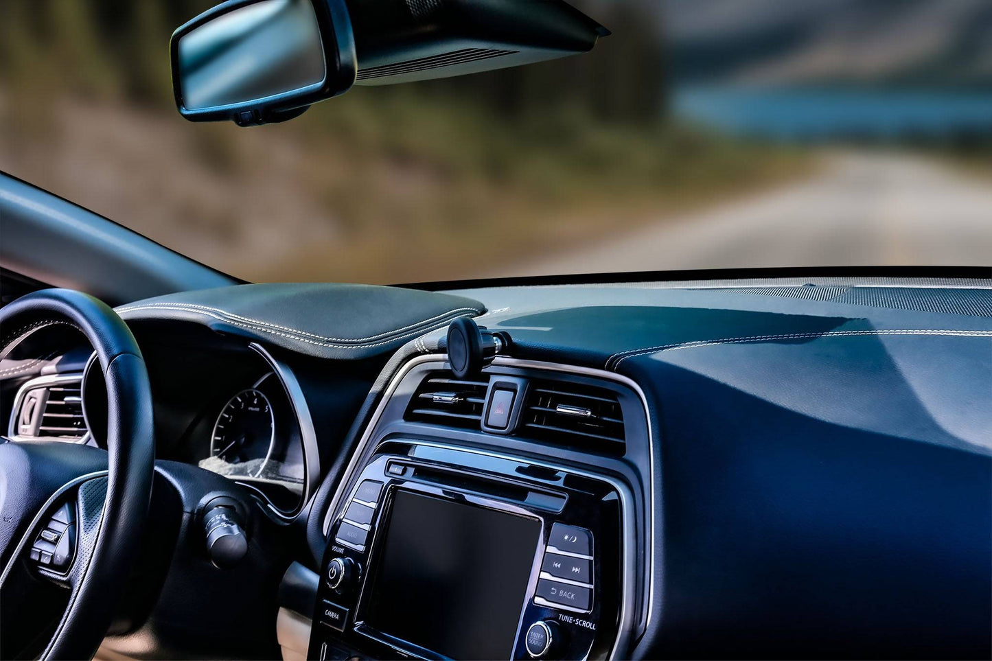 DirectFit Phone Mount - Nissan Maxima (2015-2023)