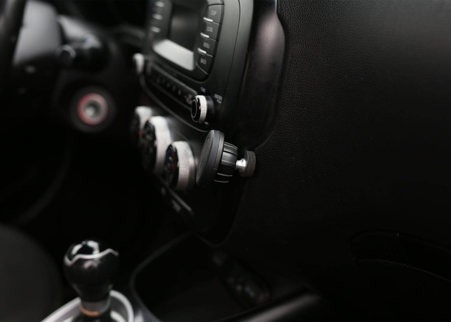 DirectFit Phone Mount: Kia Soul (2014-2019)