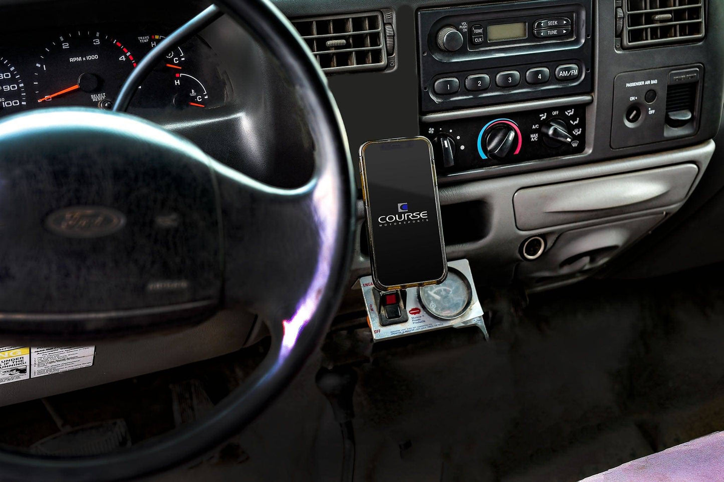 DirectFit Phone Mount: Ford F-250, F-350, F-450, F-550, F-650, Excursion (1999-2007)