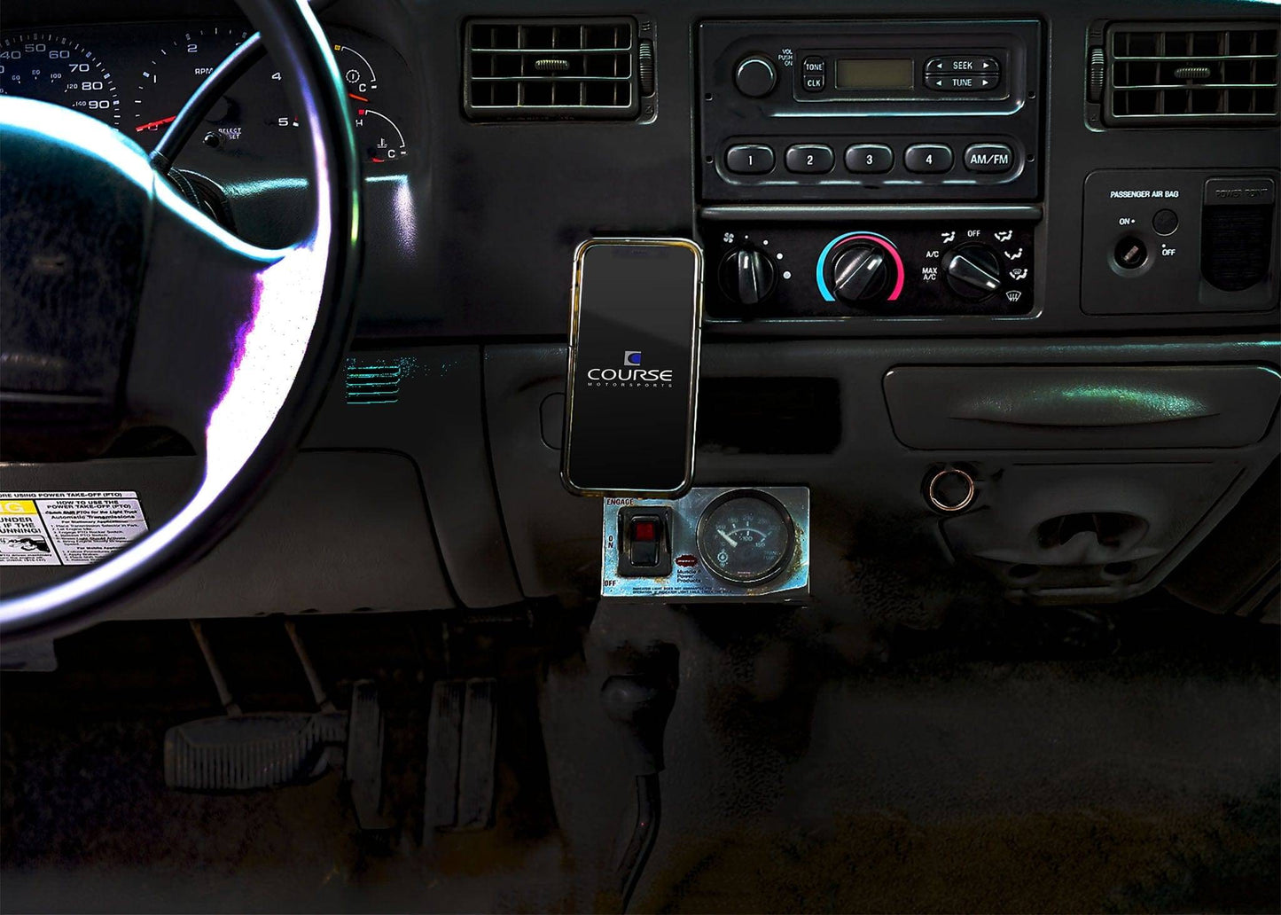 DirectFit Phone Mount: Ford F-250, F-350, F-450, F-550, F-650, Excursion (1999-2007)