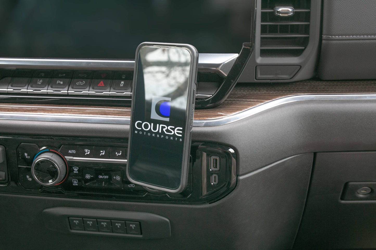 Direct Fit Phone Mount - Chevrolet Silverado/GMC Sierra 1500, 2500, 3500 (2024+)