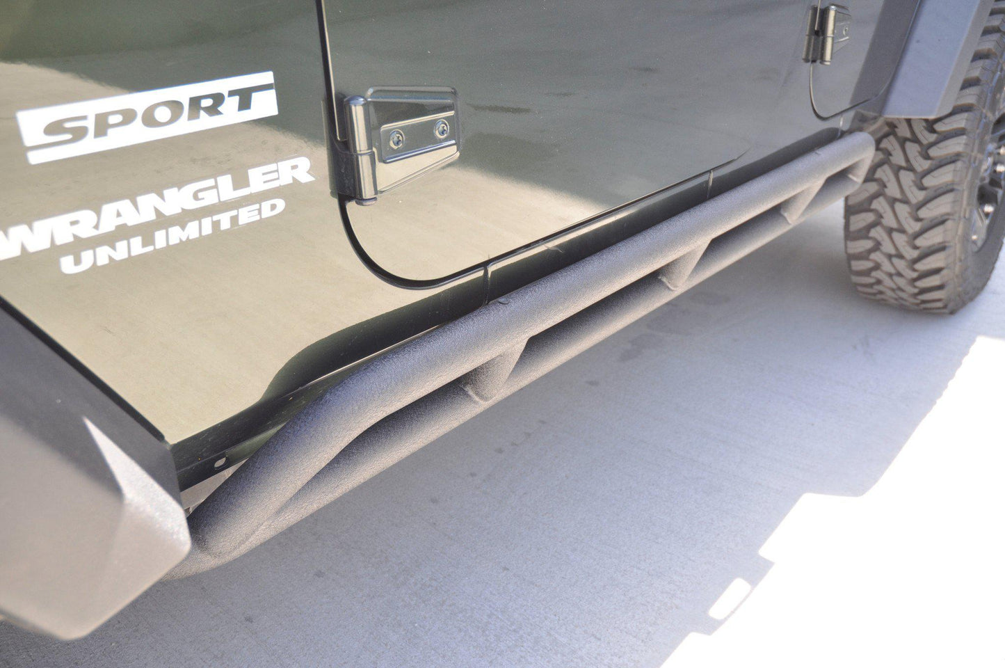 2007-18 Jeep JK 4 Door Tubular Rock Sliders-DV8 Offroad