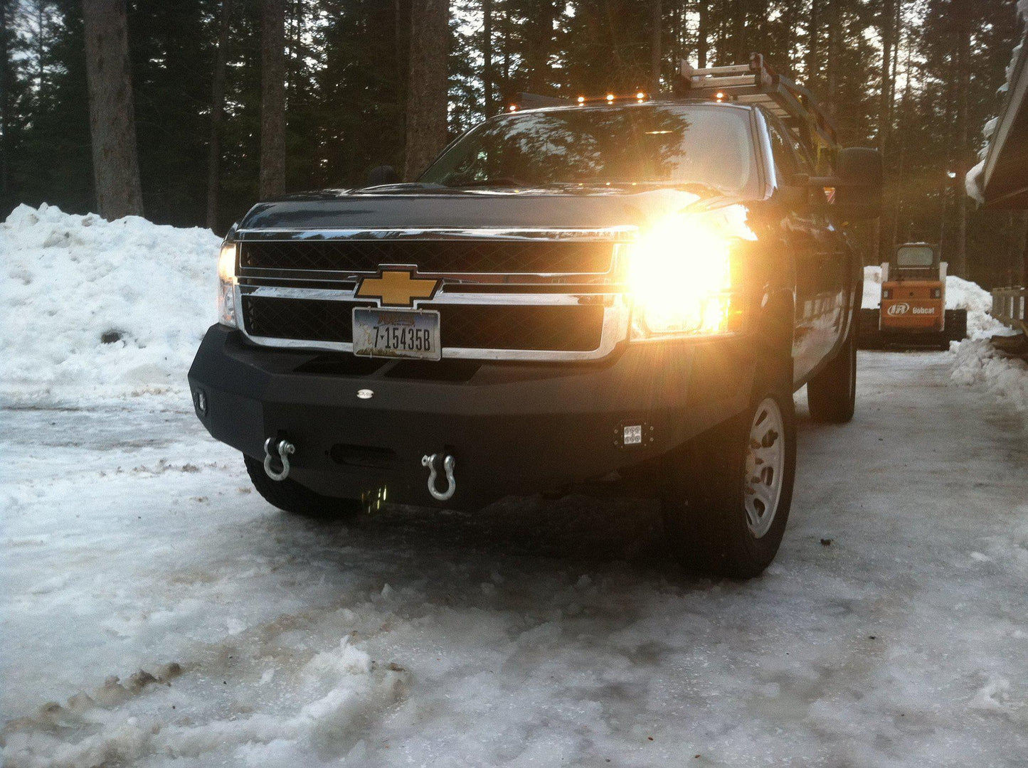 2011-14 Chevy Silverado 2500 / 3500 Steel Front Bumper-DV8 Offroad