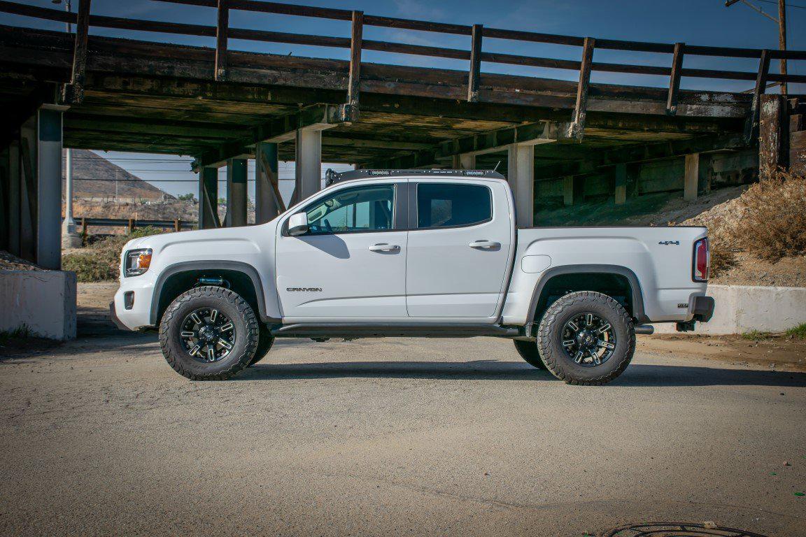 2015-20 GMC Canyon Center Mount Front Bumper-DV8 Offroad