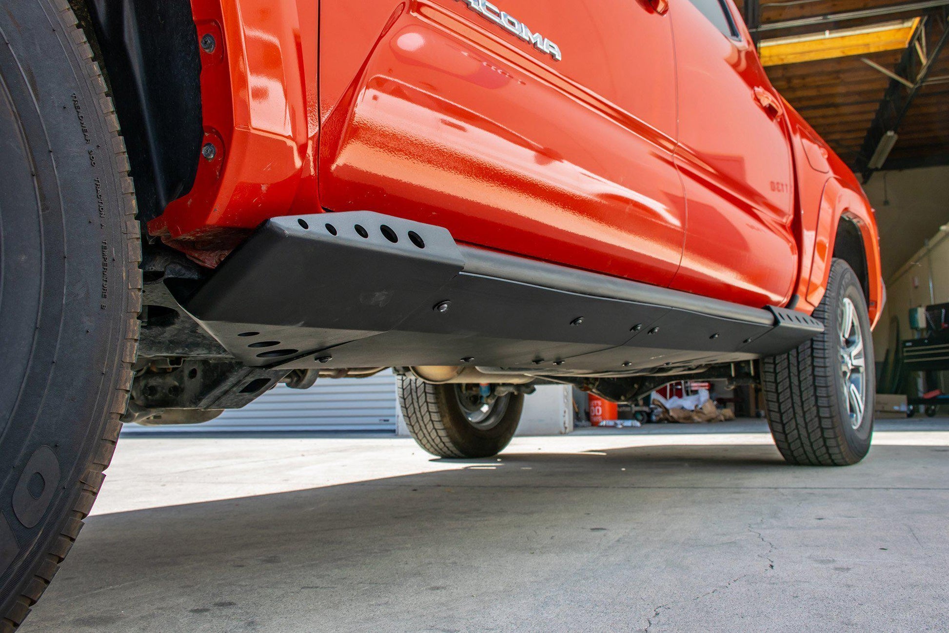 2016-21 Toyota Tacoma Boatside Rock Sliders-DV8 Offroad