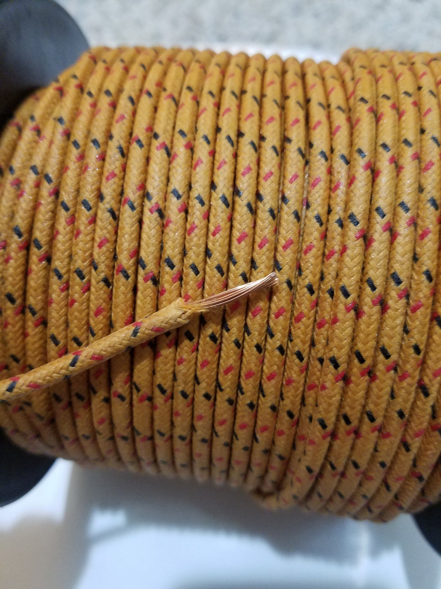 14 Gauge Cloth Braided Primary Wire [Sold By The Foot]