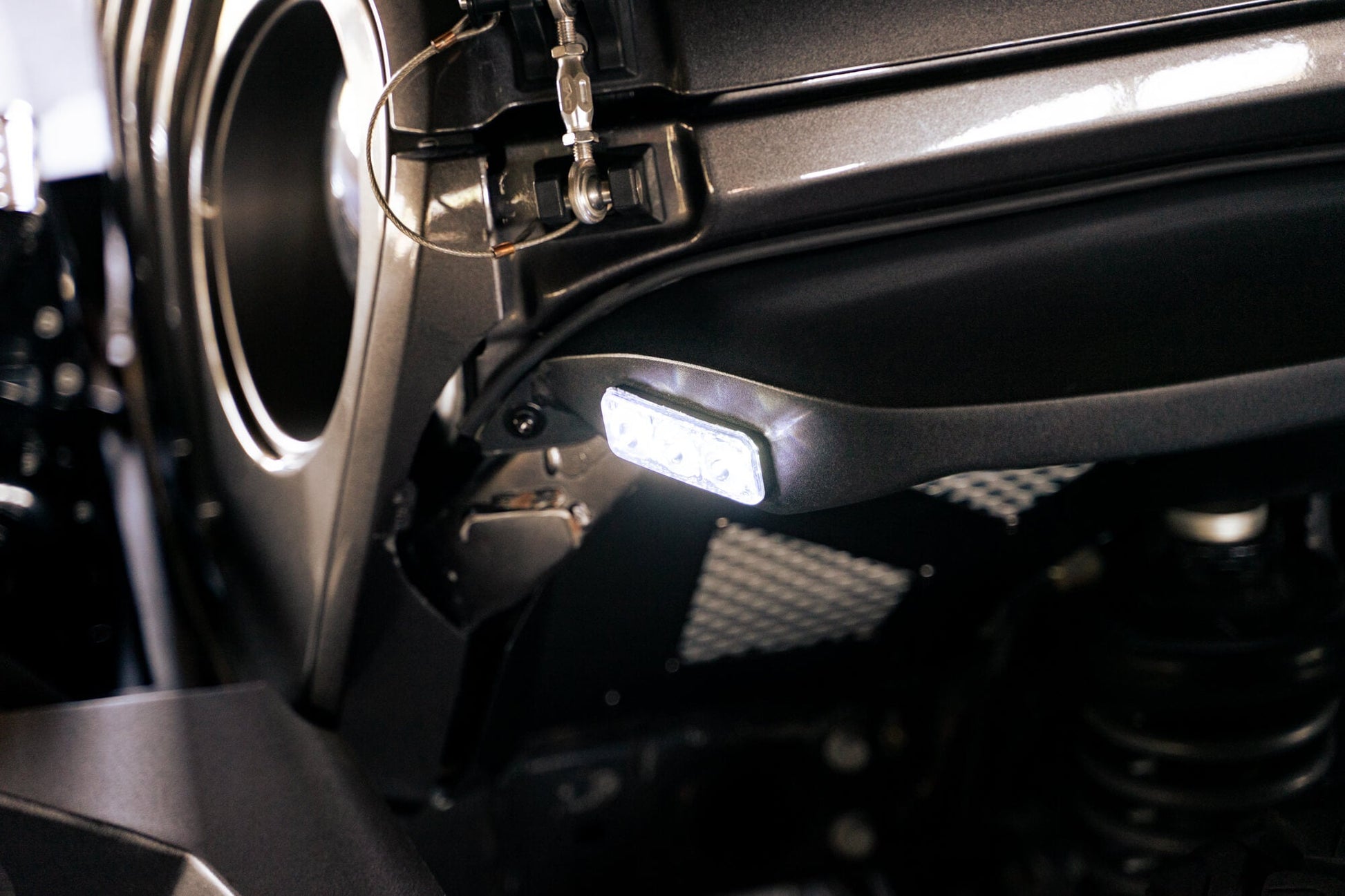 Close up of LED turned on, 2018-2023 Jeep Wrangler JL Slim Fender Flares