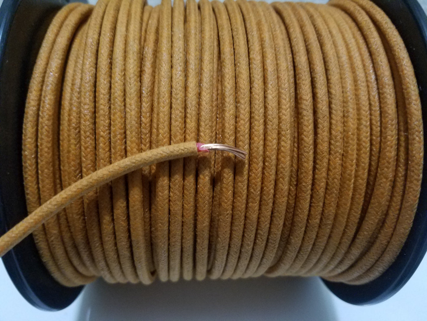 16 Gauge Cloth Braided Primary Wire [Sold By The Foot]