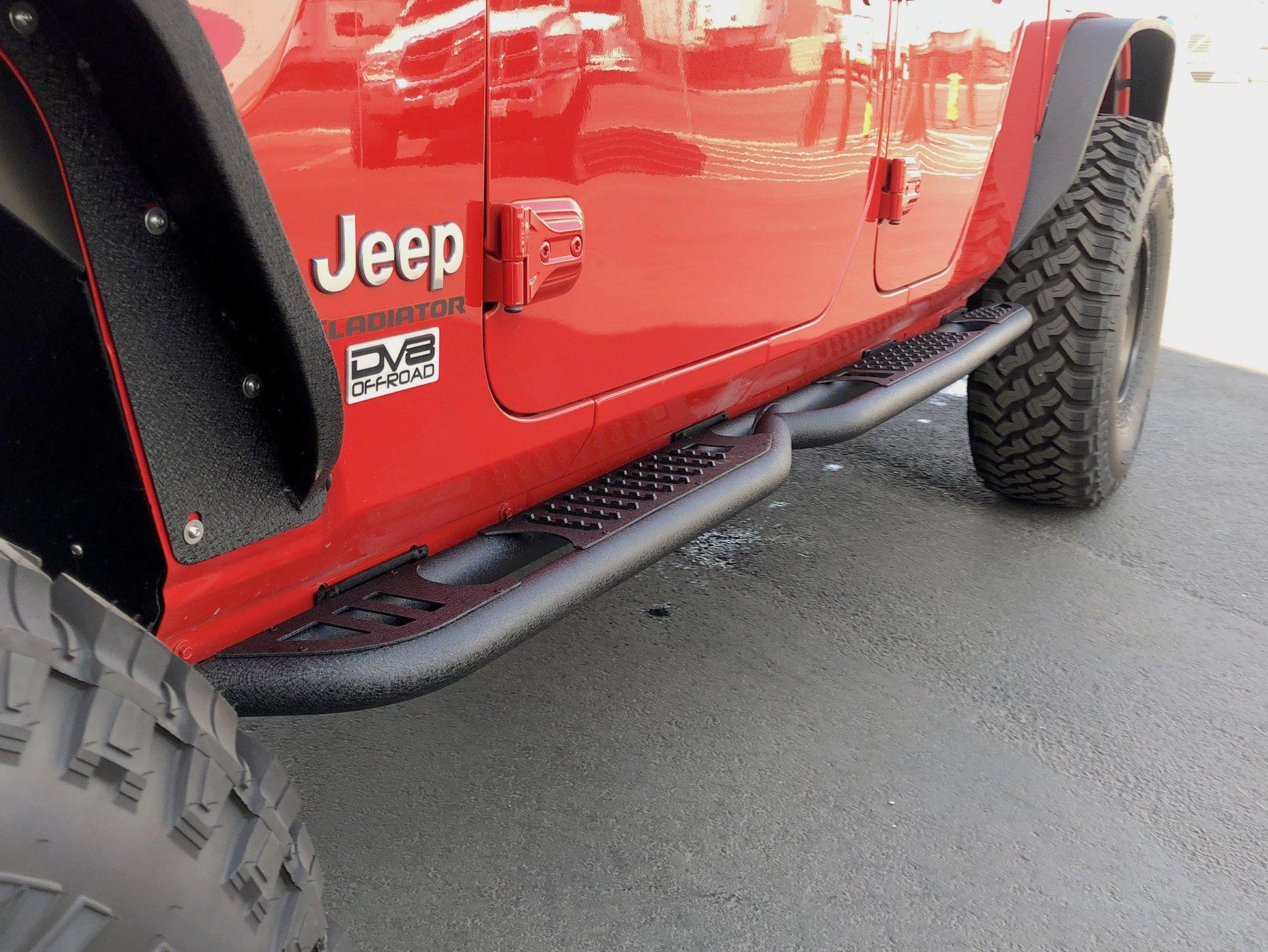 2020-21 Jeep Gladiator JT Tube Rock Sliders with Step-DV8 Offroad