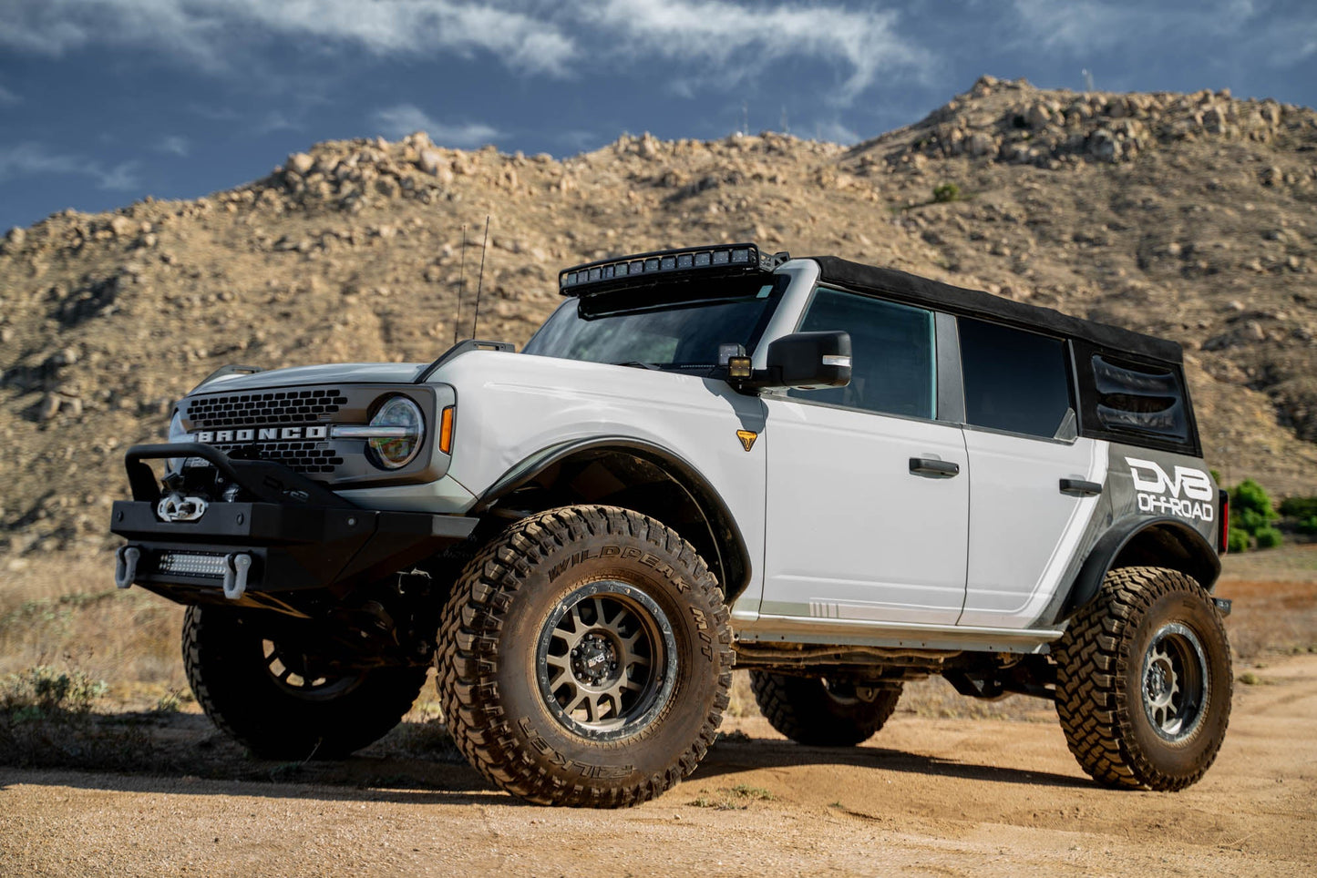 Vehicle profile with A-Pillar Dual Light Pod Drop Mounts for the 2021-2023 Ford Bronco