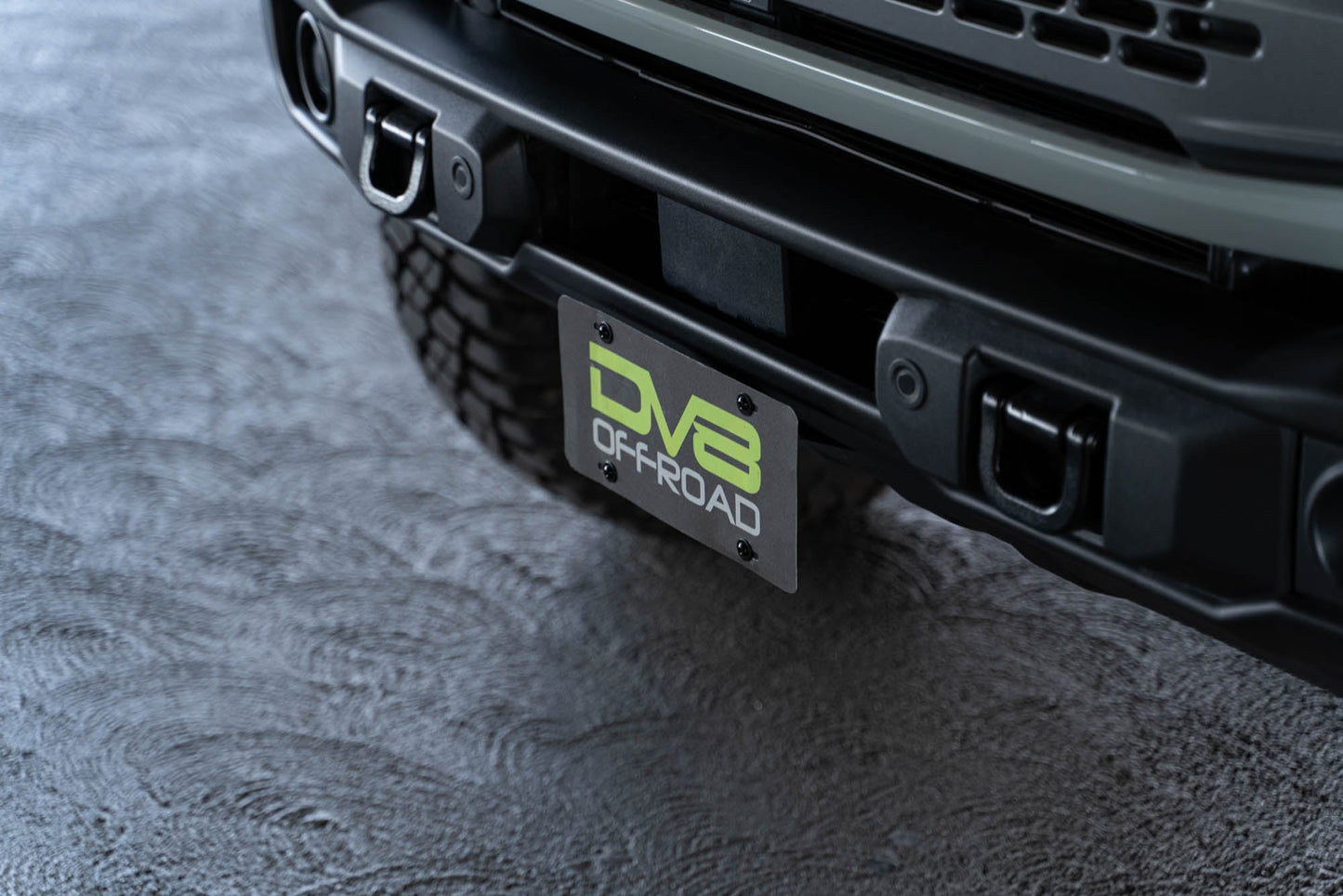 DV8 Offroad 2021-2024 Ford Bronco | Capable Bumper Front License Plate Mount LPBR-04