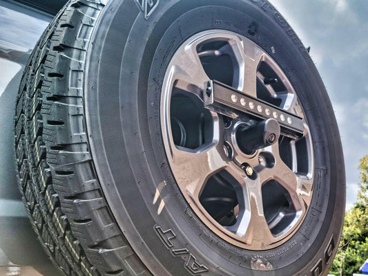 2021+ Ford Bronco Tire Carrier/Reverse/Chase Light Kit