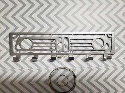 BMW 2002 Grill Keychain Rack – Classic Euro Steel Wall Mounted Organizer