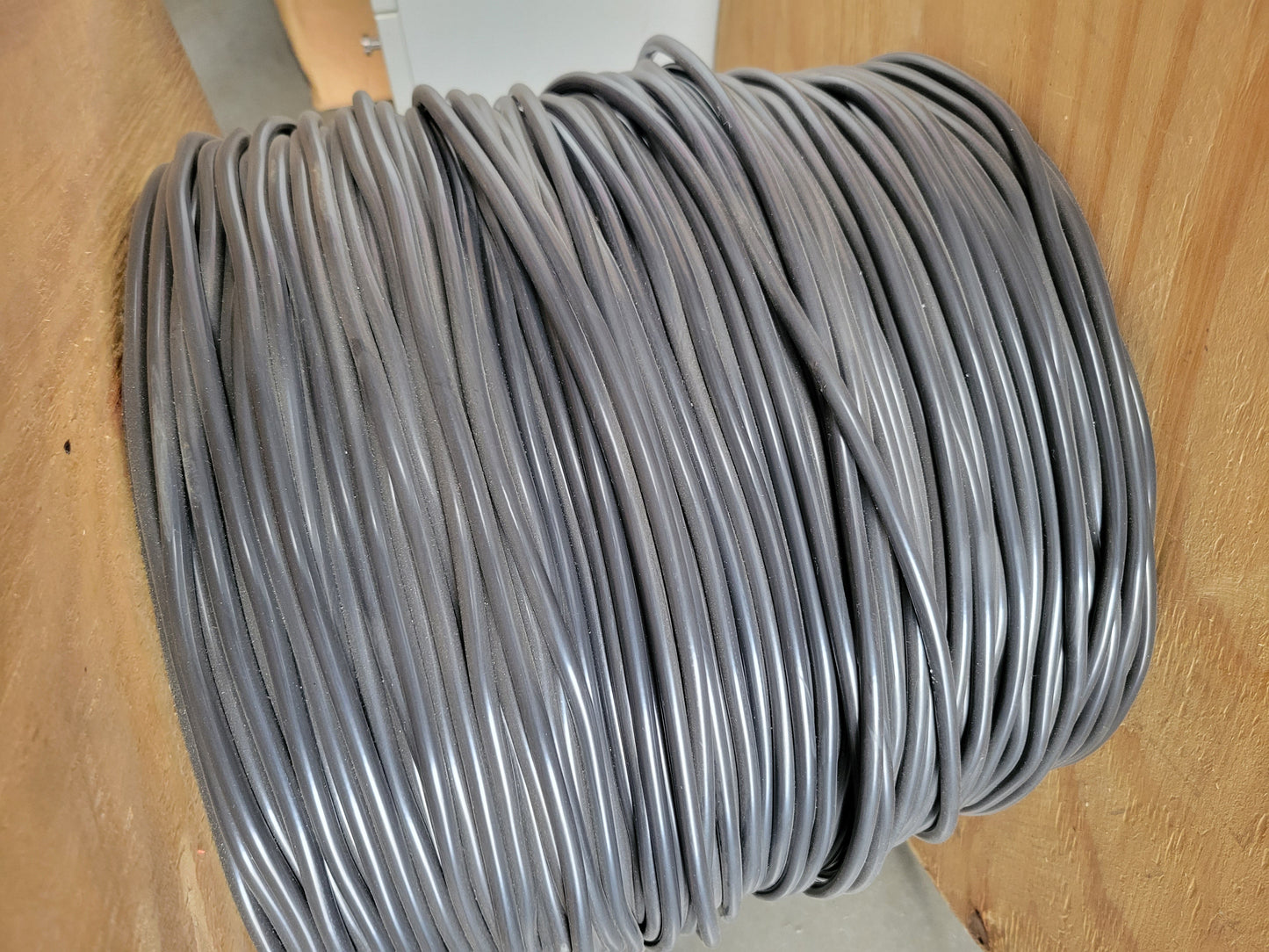 NO PRINT - plain black Taylor 8mm Spiro-Pro 100% Silicone Spark Plug wire [Sold By The Foot]