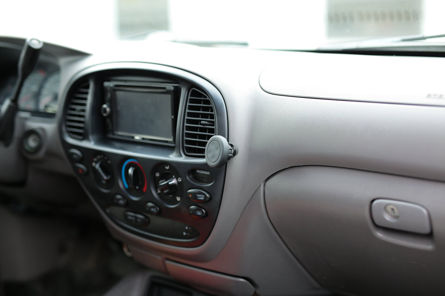 Direct Fit Phone Mount - Toyota Tundra (2003-2006)