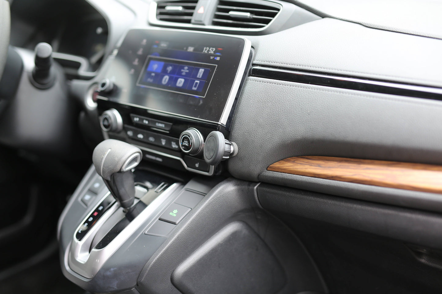 DirectFit Phone Mount - Honda CR-V (2017 - 2022)