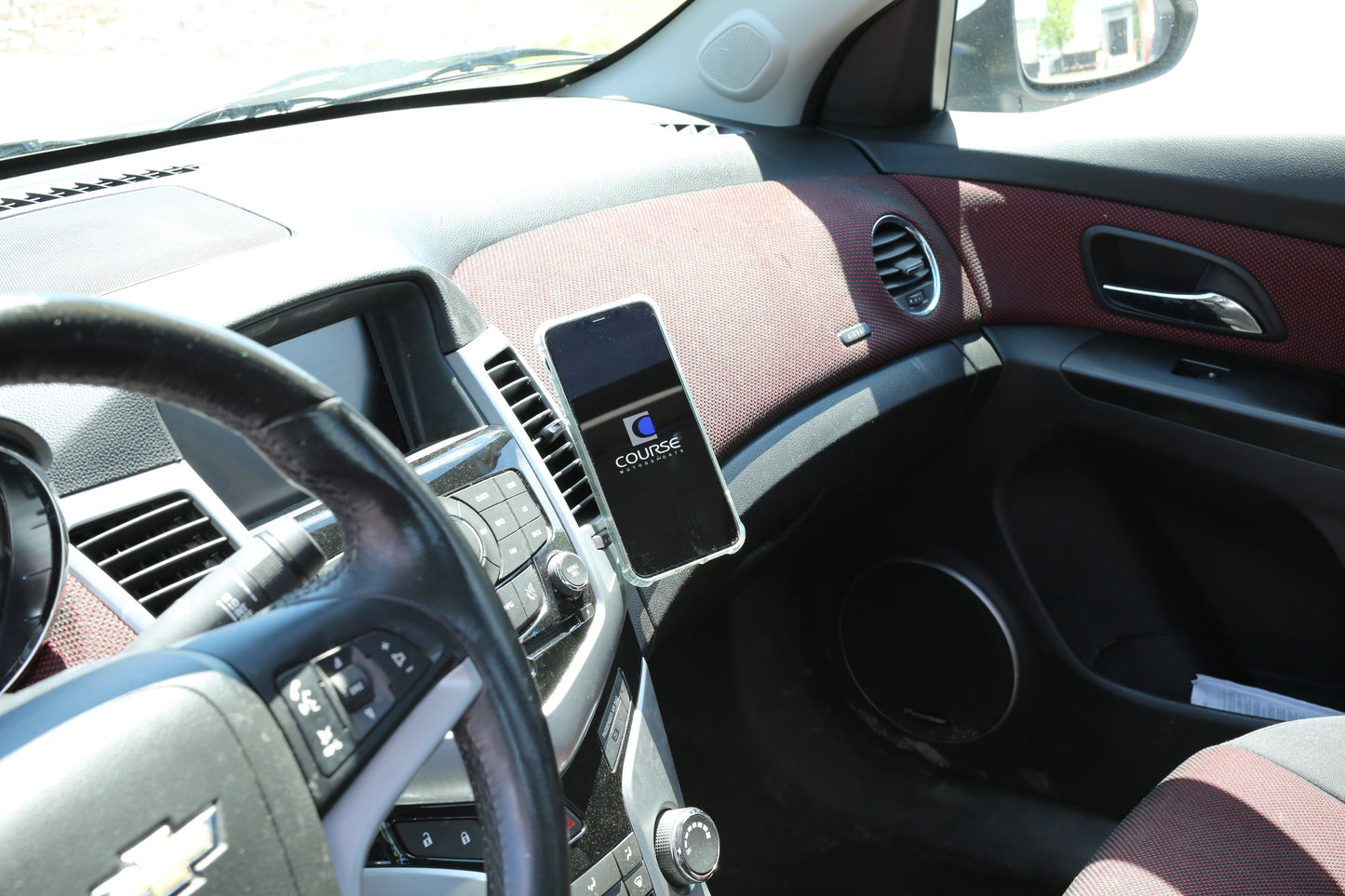 DirectFit Phone Mount: Chevrolet Cruze (2009-2015)