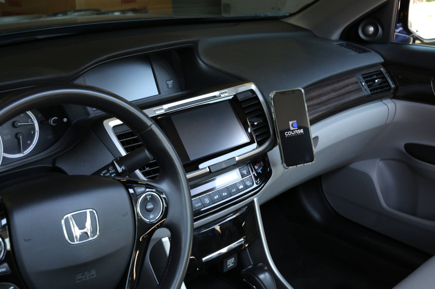 Direct Fit Phone Mount: Honda Accord (2013-2017)