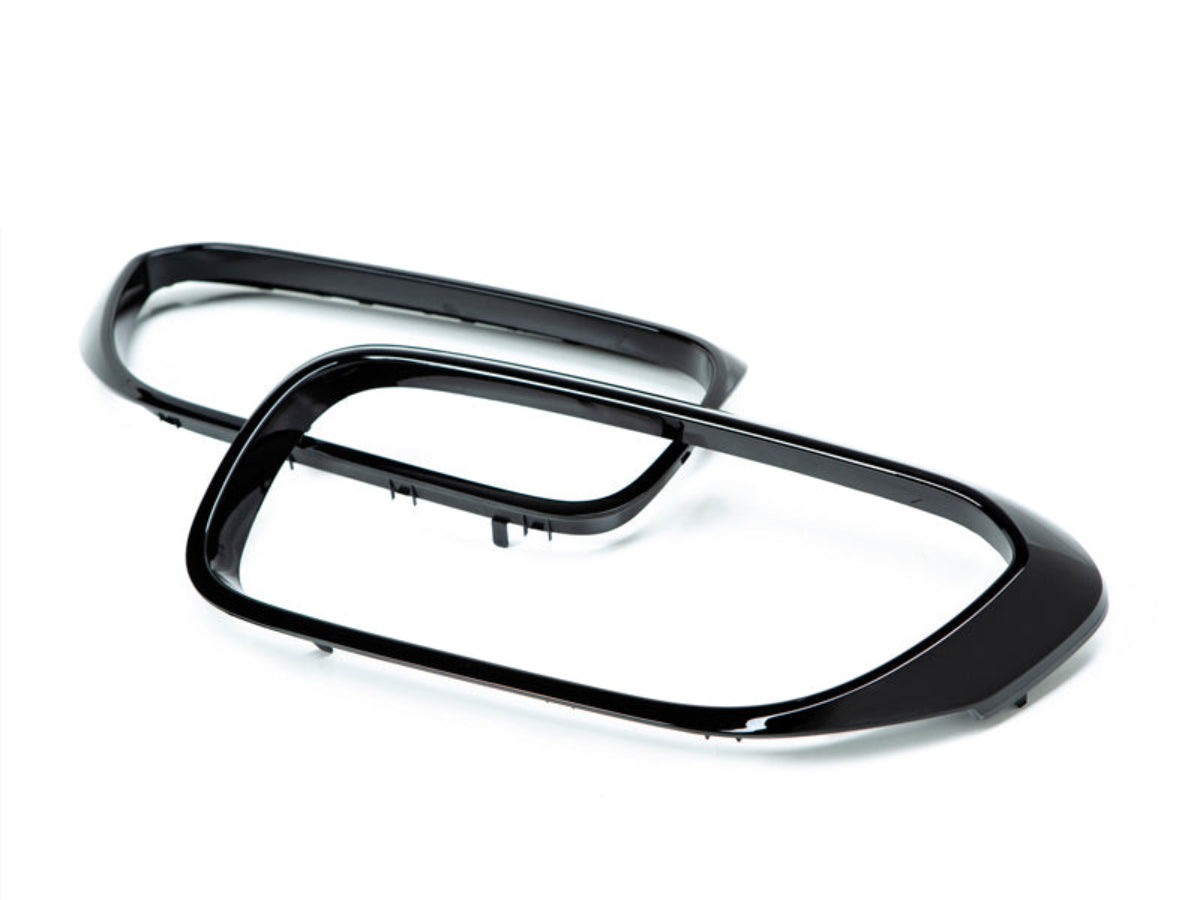 AutoTecknic Glazing Black Front Grille Surround Set - BMW F90 M5