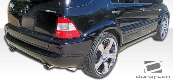 Extreme Dimensions Duraflex W-1 Fender Flare Compatible With 1998-2001 Mercedes ML - 4 Piece - 105080
