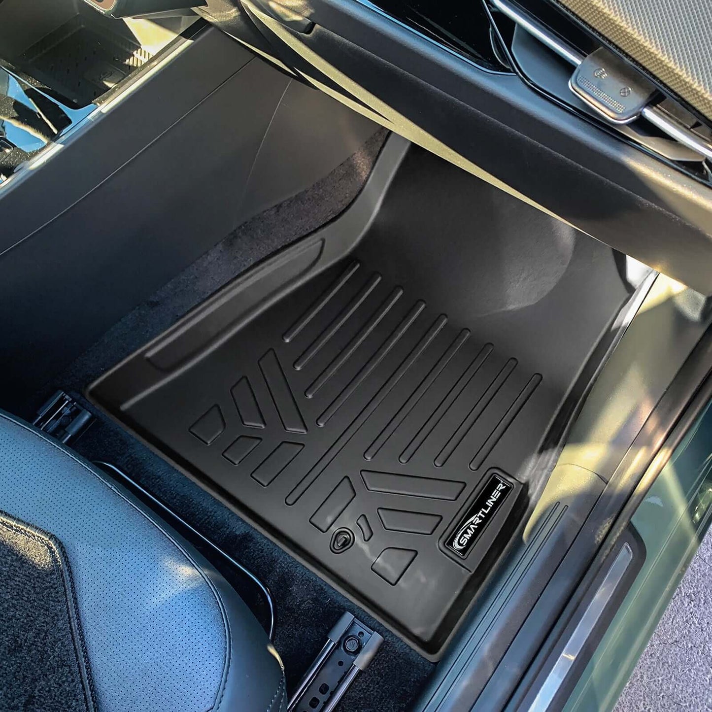 SMARTLINER Floor Liners for 2023-2026 Kia Niro Hybrid (Does NOT fit PHEV Models)(With Dual Cargo Tray)
