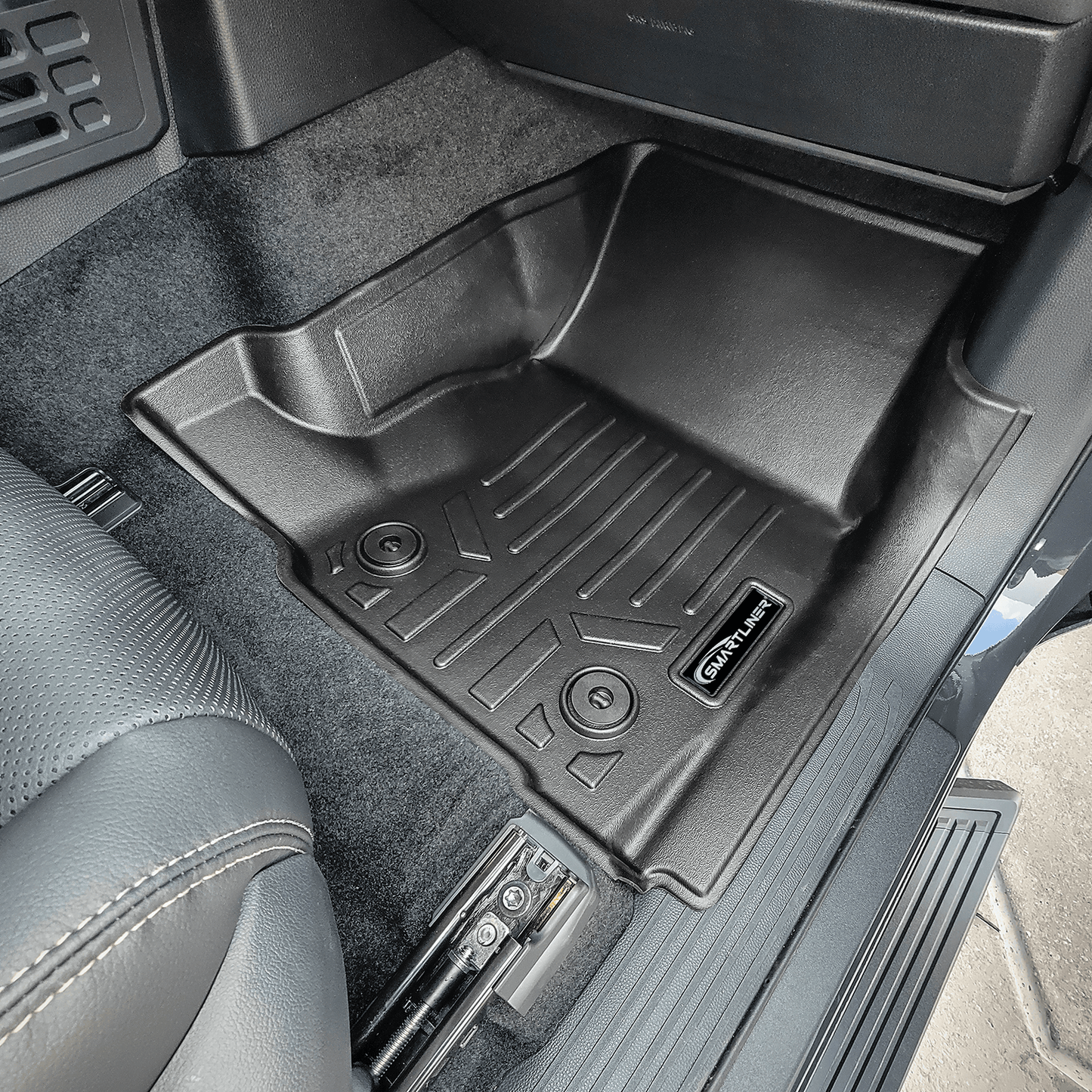 SMARTLINER All Weather Custom Fit Floor Liner Compatible With 2024-2025 Toyota Tacoma Hybrid Carpet Double Cab