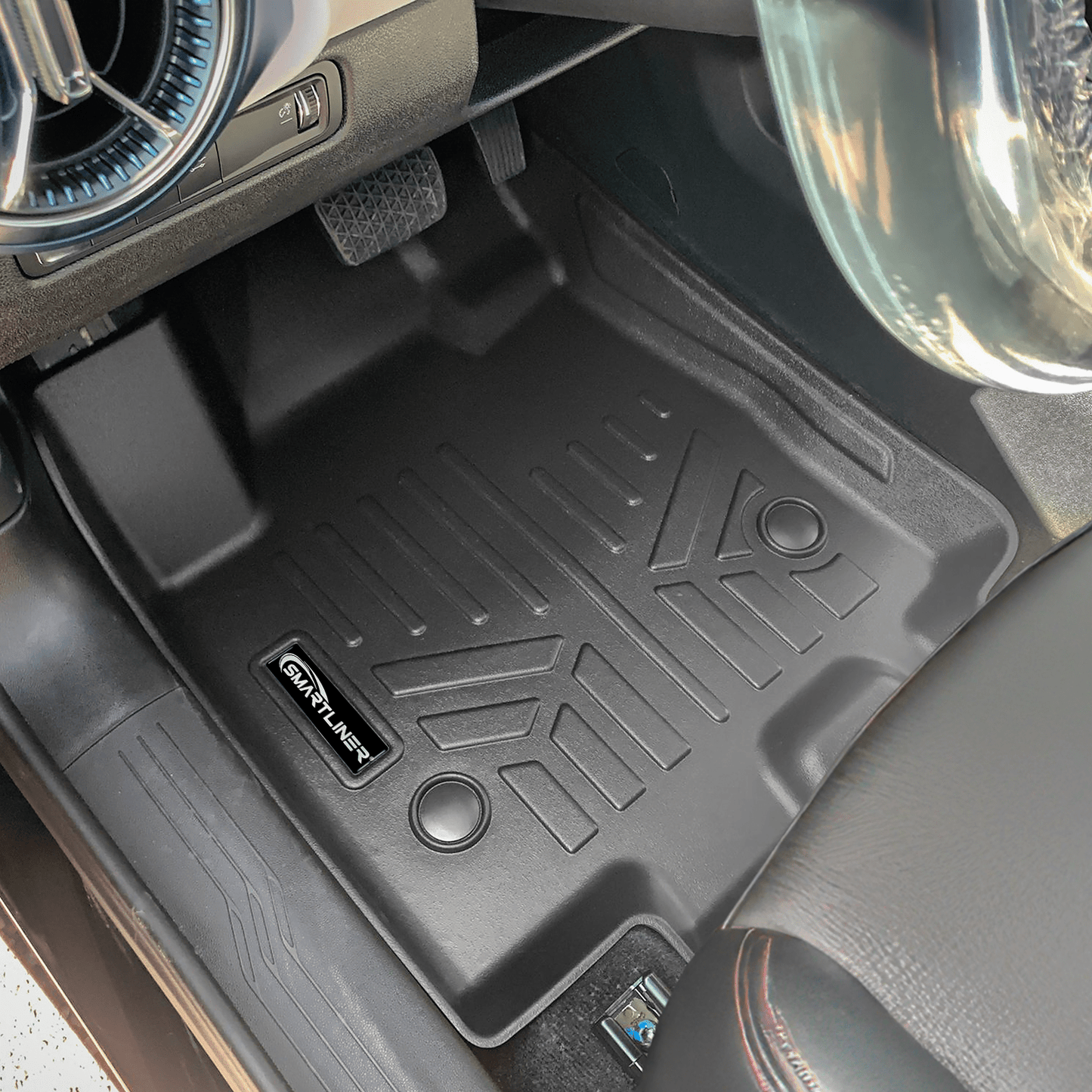 SMARTLINER Floor Liners for 2024-2026 Chevrolet Equinox EV