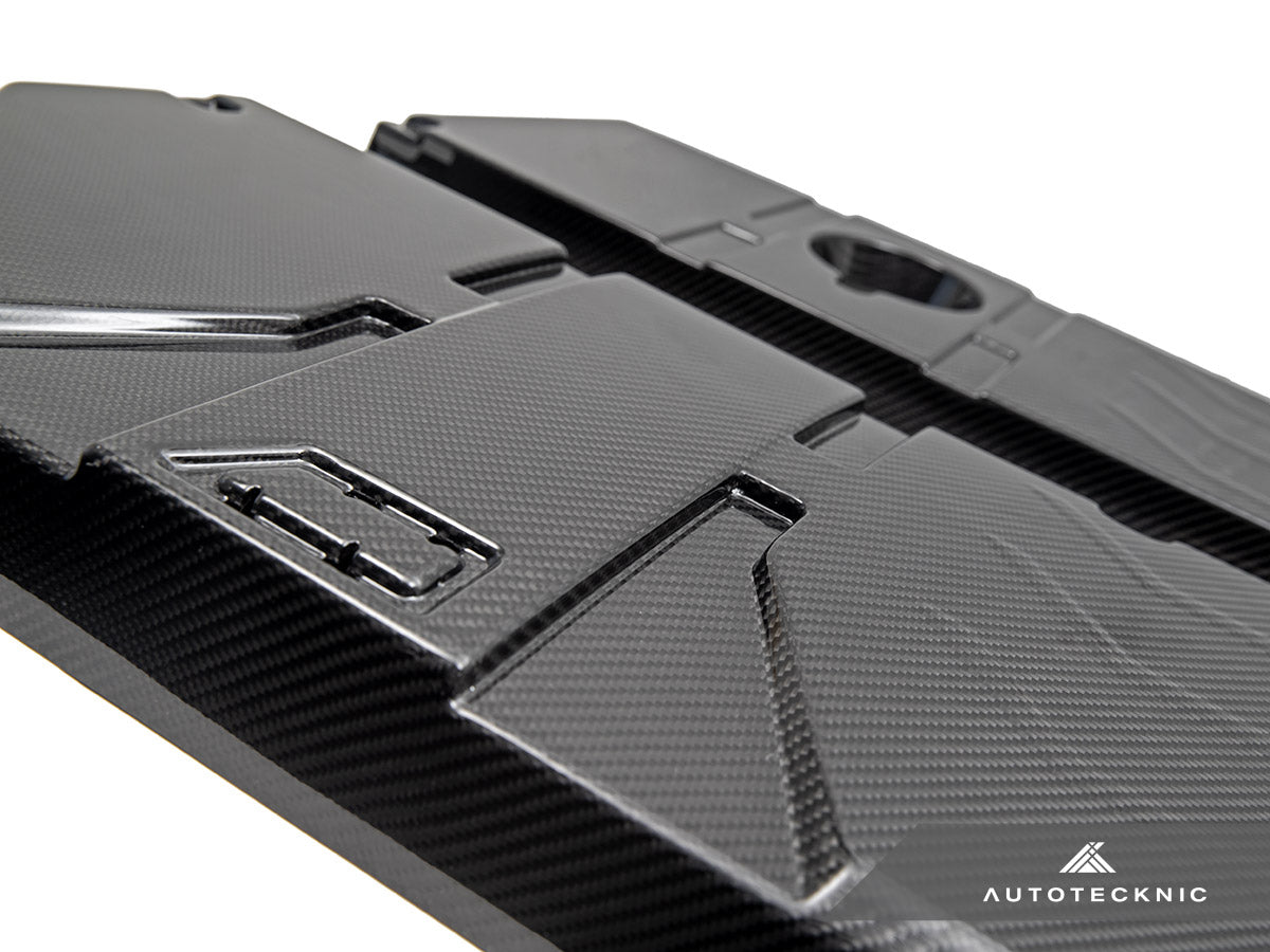 AutoTecknic Pre-Preg Carbon Engine Cover - F97 X3M | F98 X4M
