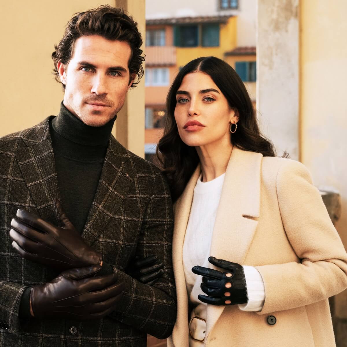 Alessa (black) - Classic Italian lambskin leather driving gloves