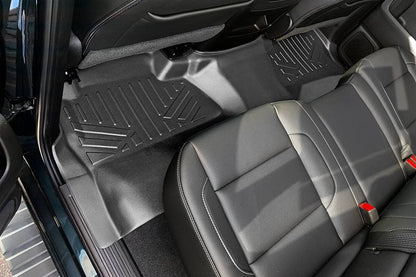 SMARTLINER Floor Liners for GMC Sierra 1500 Crew Cab 2014 - 2018 (Carpeted flooring) 1st Row Bench Half coverage